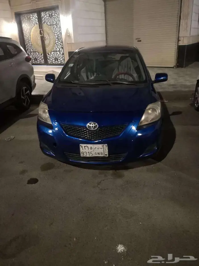 ياريس 2012 للبيع 3