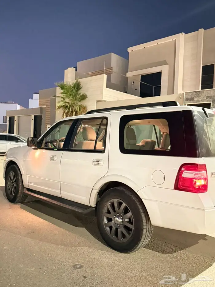 فورد اكسبديشن 2013 5