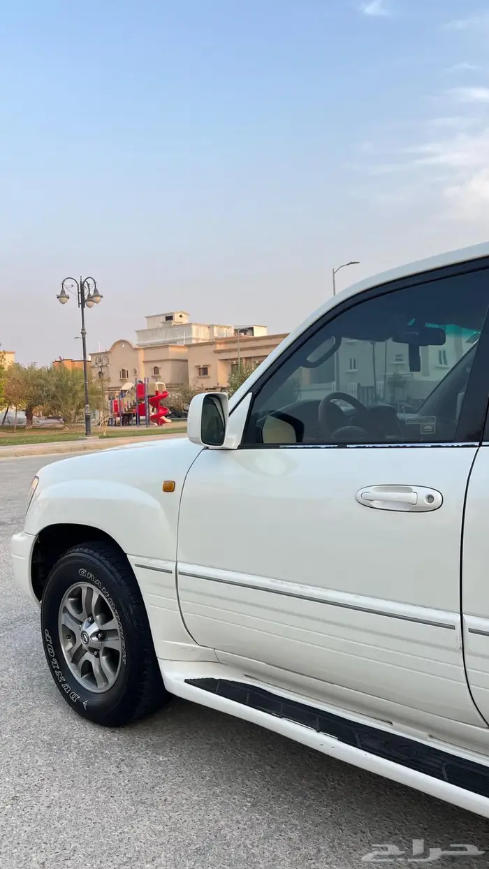 للبيع لكزس LX470 5