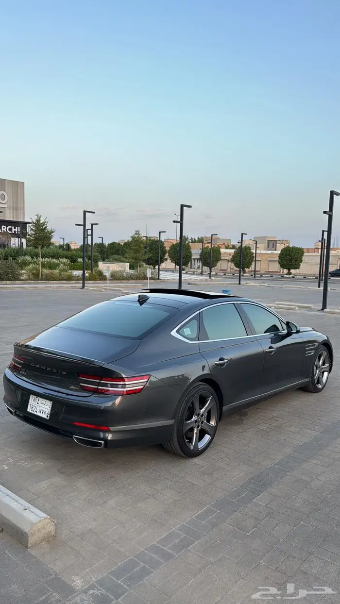 جنسس فل كامل G80 ممشى 100 الف مشروطة 30
