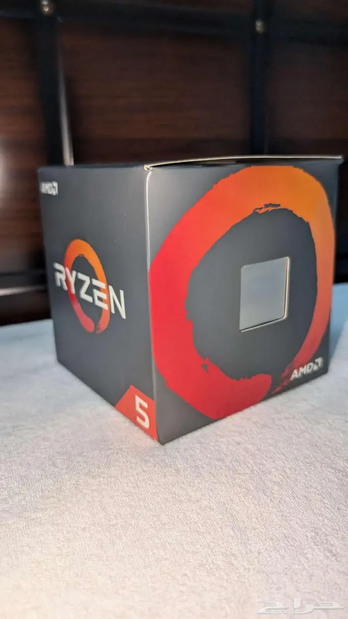 للبيع معالج AMD Ryzen 5 2600 5