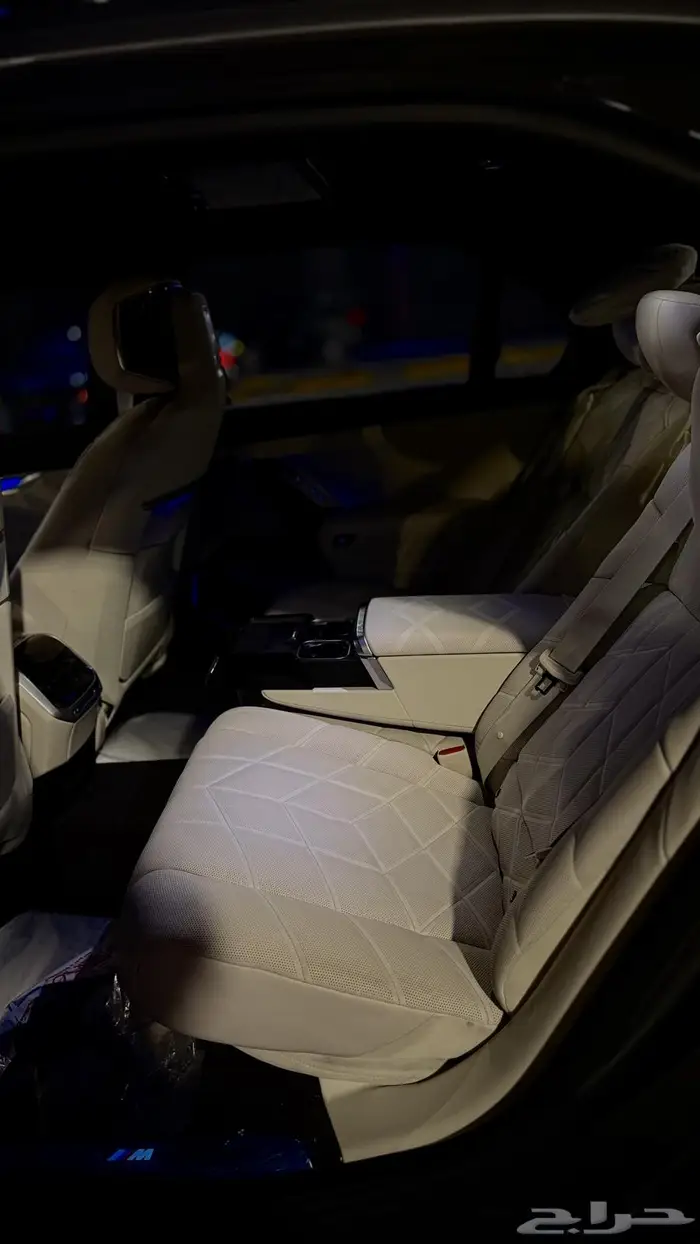 Bmw 740 Mkit مواصفات خاصة 10