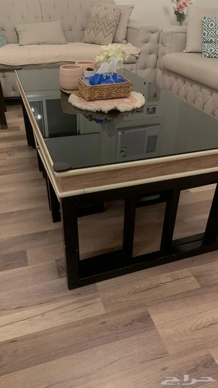 طاوله كبيره وطاولات خدمه 3