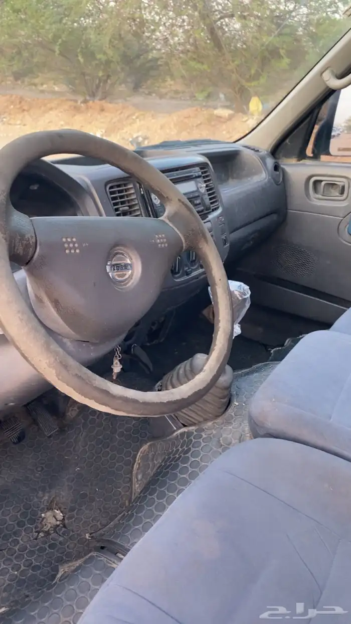 باص نيسان 2006 ديزل نظيف 3