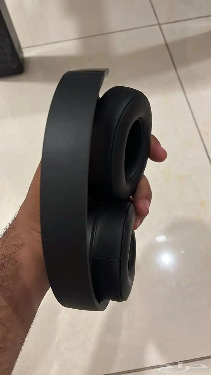 سماعه جي بي ال 720BT. JBL 10