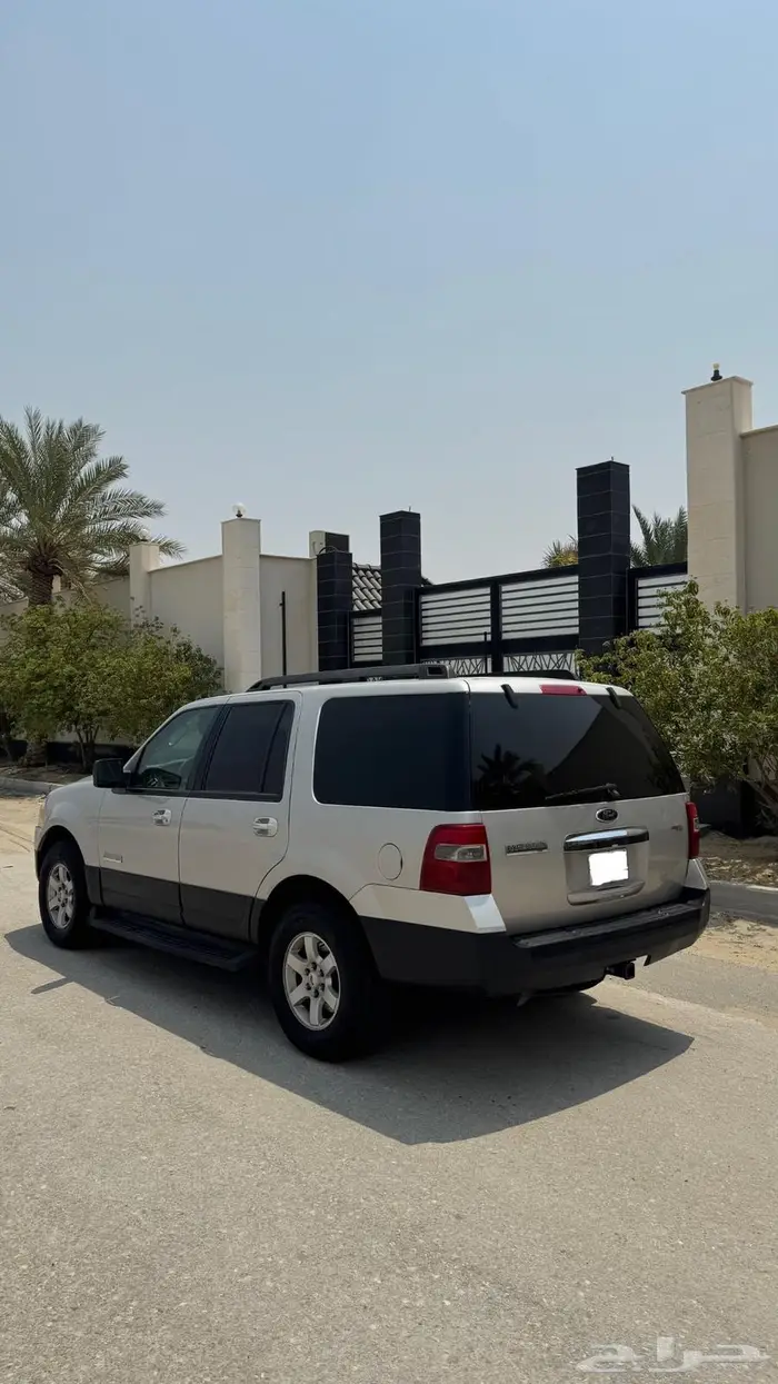 للبيع اكسبيدشن 2007 دبل 4