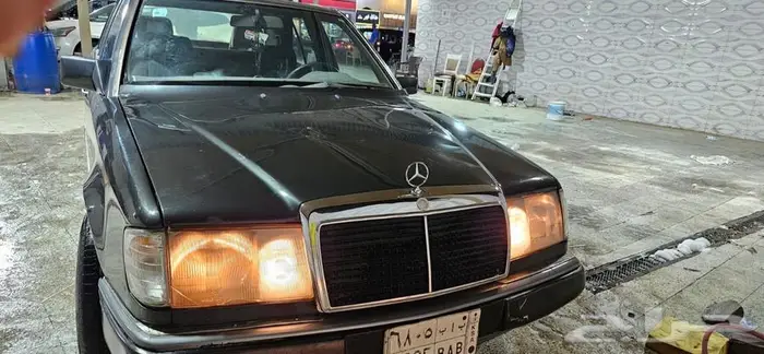 مرسيدس شبح موديل 1993 اسود 1