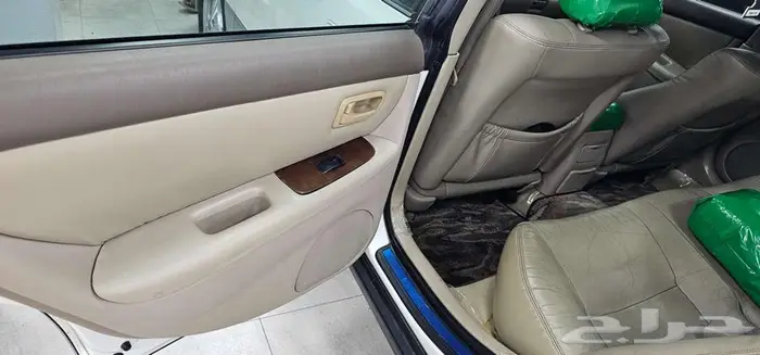 للبيع لكزس ES300 موديل 2001 أمريكي 38
