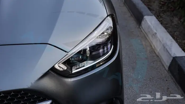مرسيدس C200 بريميوم بلس 2025 خليجي اصفار مع ضمان الوكيل 40