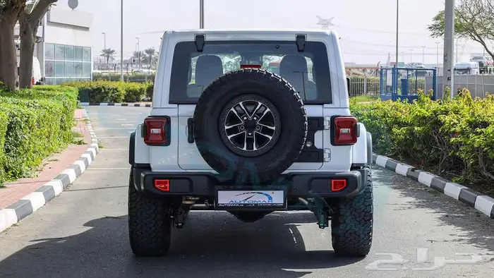 جيب رانجلر روبيكون 392 محرك هيمي V8 خليجي اصفار مع ضمان 6
