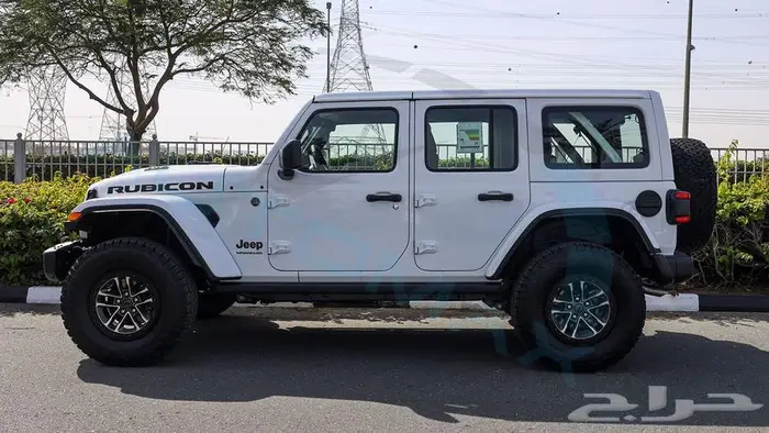 جيب رانجلر روبيكون 392 محرك هيمي V8 خليجي اصفار مع ضمان 37