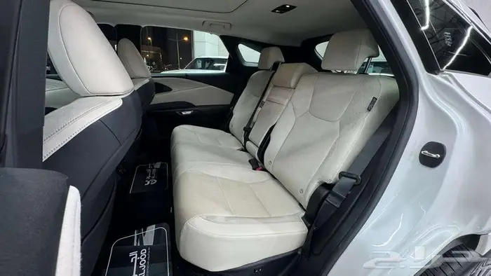 2024لكزس ار اكس350هايبرد LEXUS RX350 BH 8