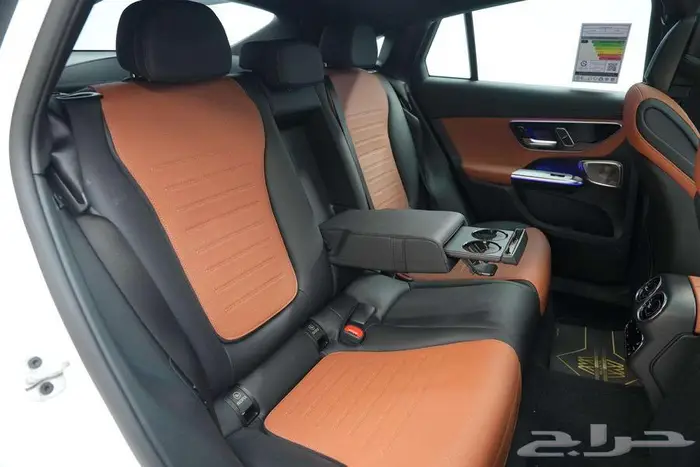 مرسيدس GLC 200 Coupe موديل 2025 أصفار خليجي أبيض جملي 13