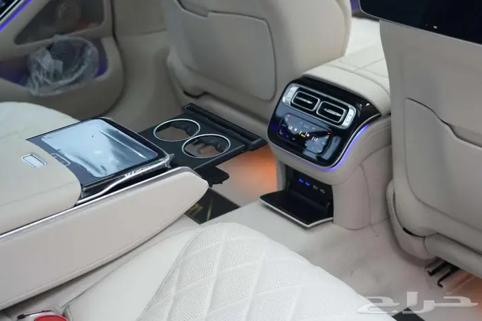 مرسيدس S 500 موديل 2025 أصفار خليجي أسود أبيض 16