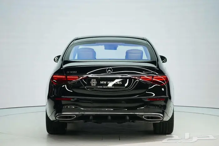 مرسيدس S 500 موديل 2025 أصفار خليجي أسود أبيض 4