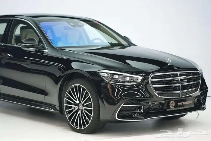 مرسيدس S 500 موديل 2025 أصفار خليجي أسود أبيض 2