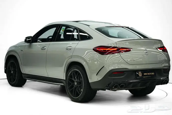 مرسيدس GLE 53 Coupe موديل 2025 أصفار خليجي رمادي ألبين أحمر 3