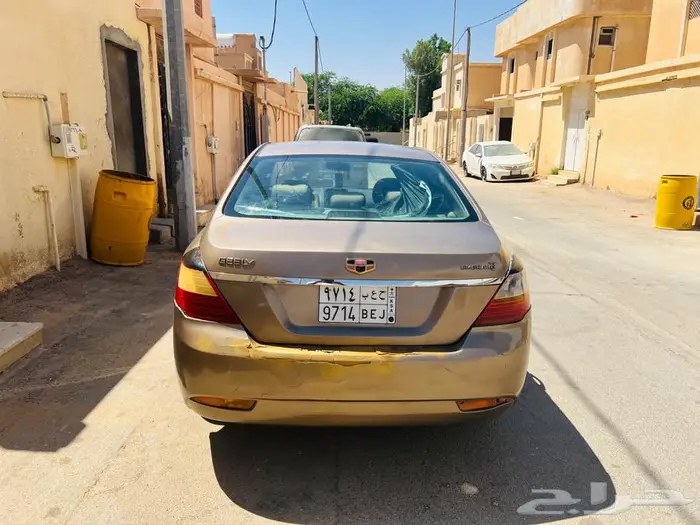 جيلي EC7 5