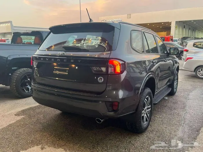 فورد ايفرست 2025 xls ( العائلة و المغامرة في سيارة واحدة ) 14