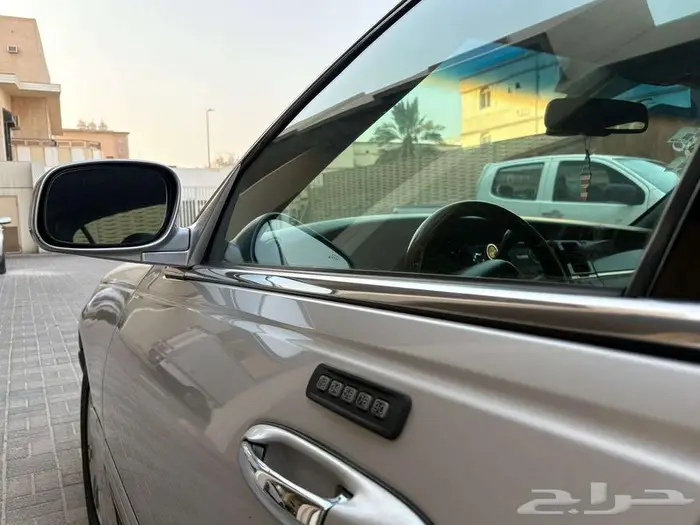 لينكولن تاون كار 2008 سيجنتشر 7