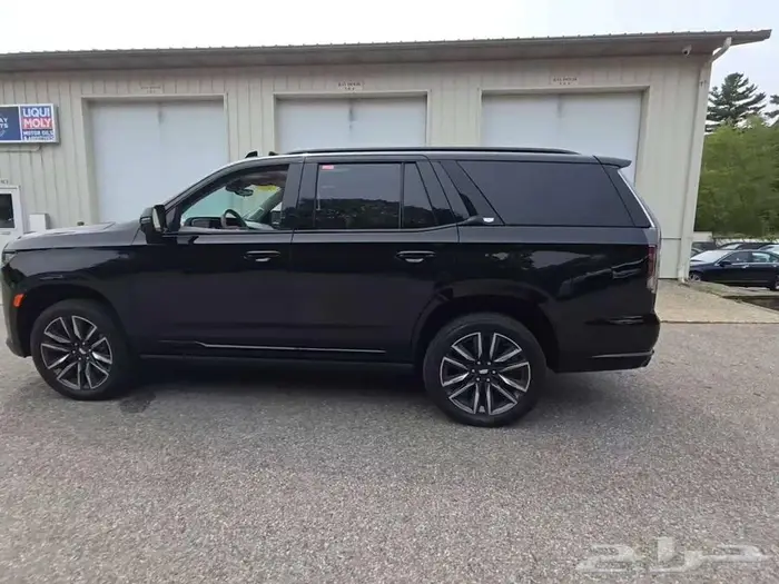 كاديلاك اسكاليد Sport Platinum 1SH 2024 شبه جدبد 1