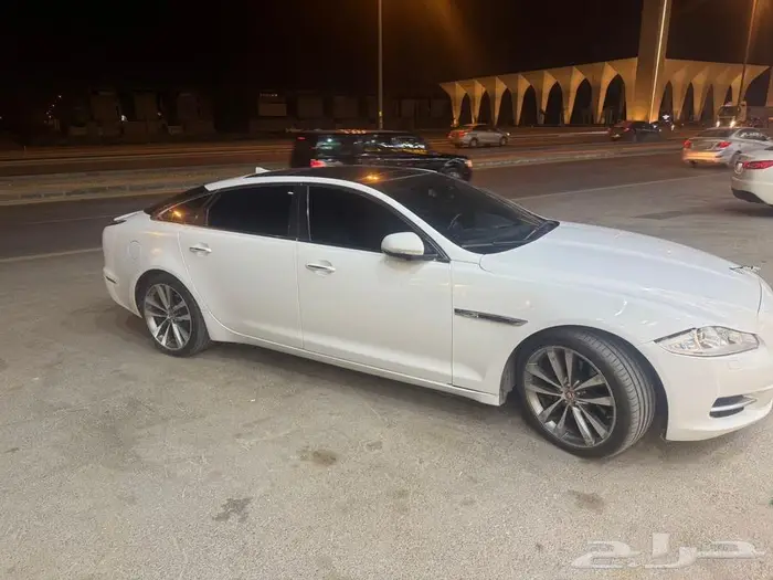 جاكوار 2014 XJ 1