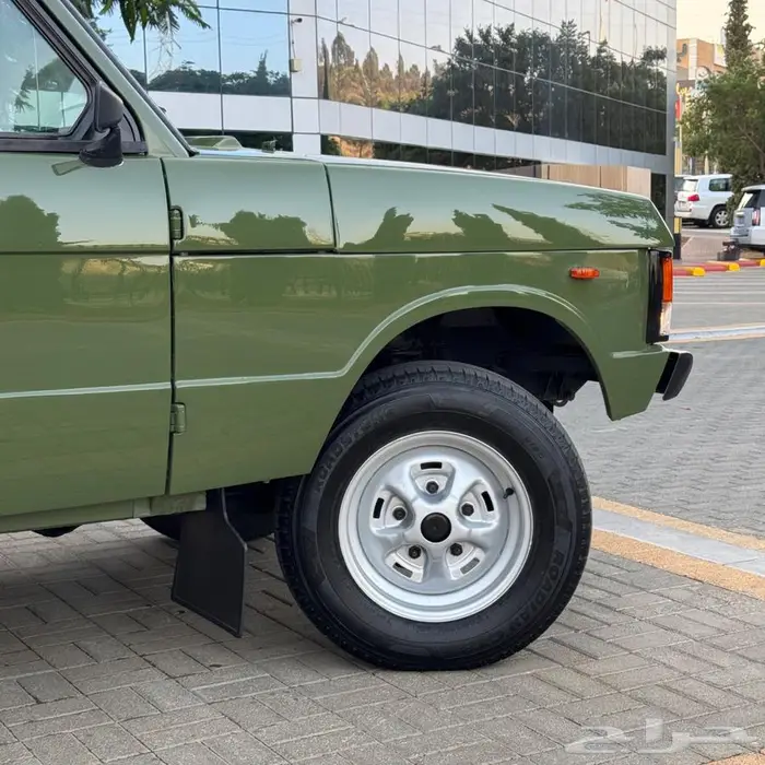رنج روفر كوبيه 1982 3
