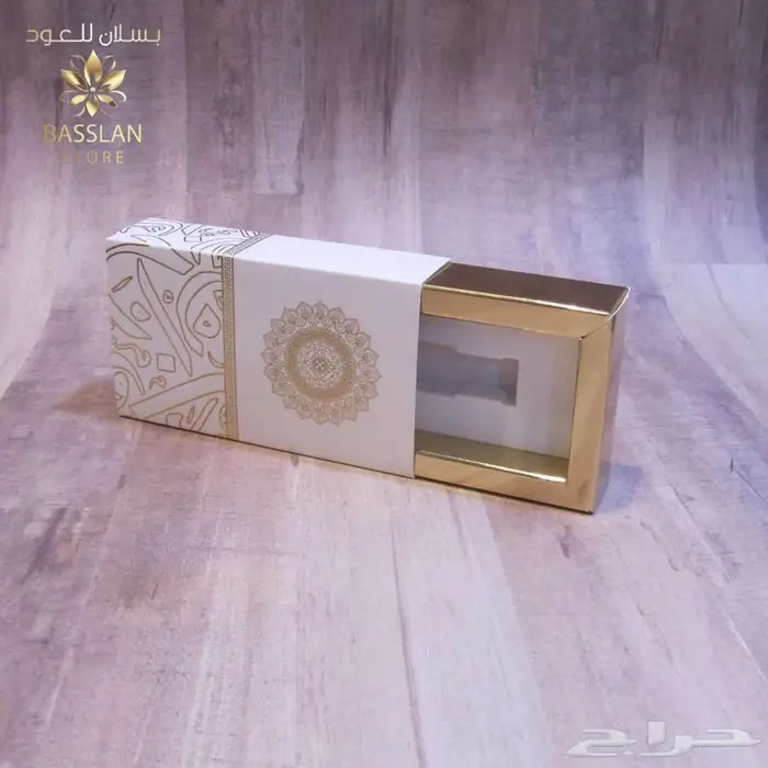 علبة هدايا فاخرة ربع تولة 2