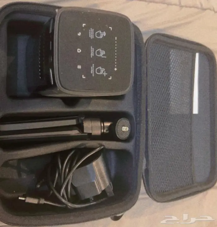 بروجكتر BYINTEK 1