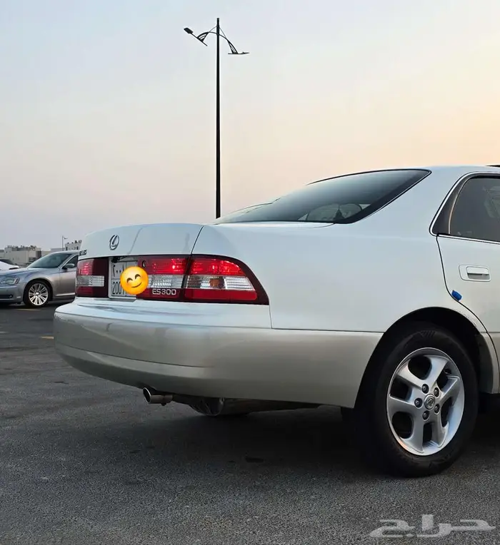 للبيع لكزس ES300 موديل 2001 أمريكي 62
