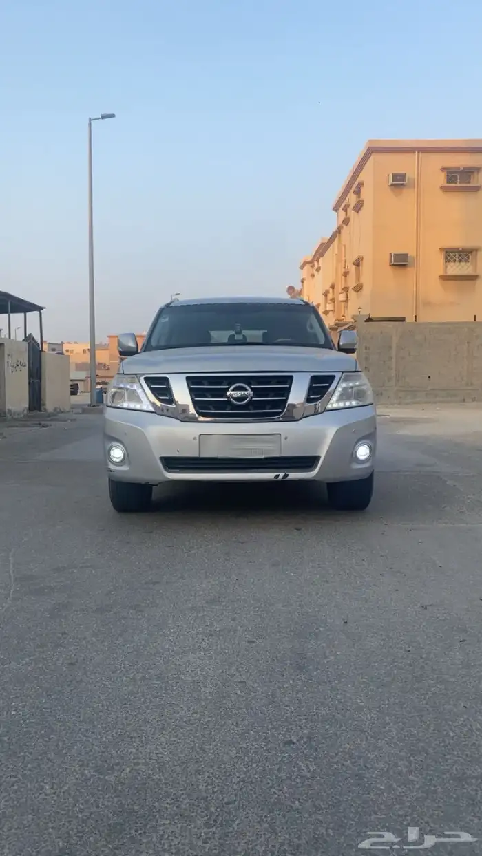 للبيع باترول 2010 محرك ال400 0