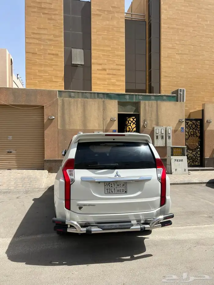 Mitsubishi montero sport 6 cylinder 7200 km 2018 model 2