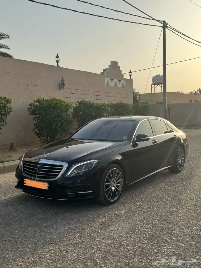 مرسيدس S500للبيع قرقاش نضيفه جدا 2