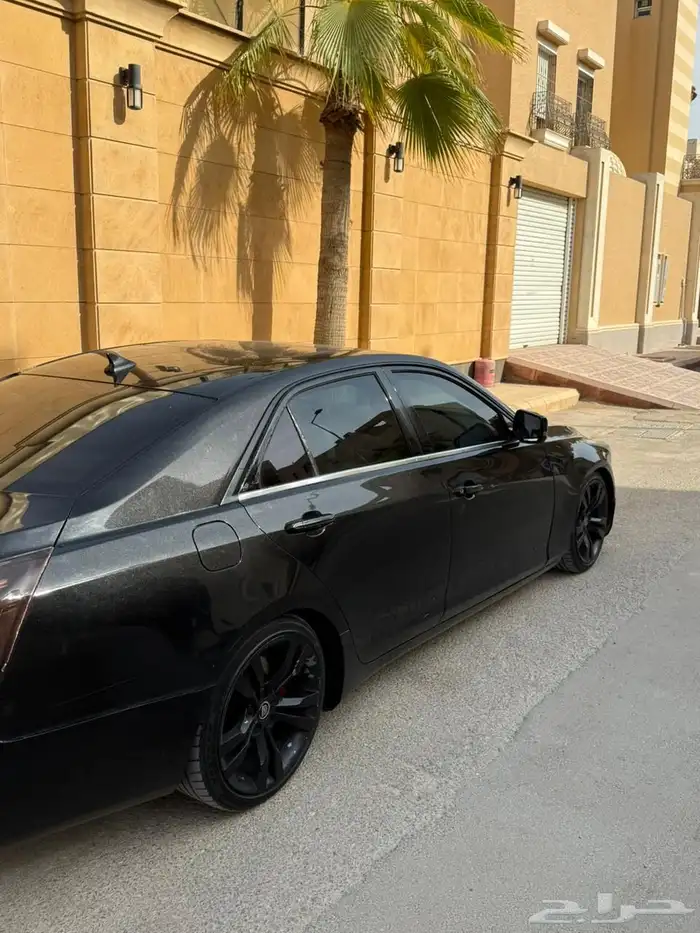 كاديلاك CTs 7
