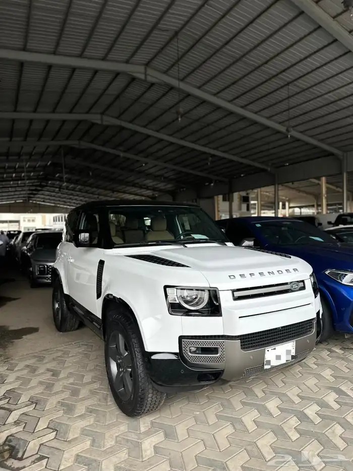 لاند روفر ديفندر 90 2025 ناغي جديد 0