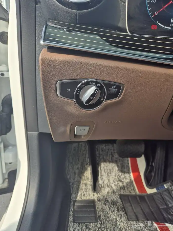 مرسيدس E450 4MATIC 2021 وارد كوريا 11