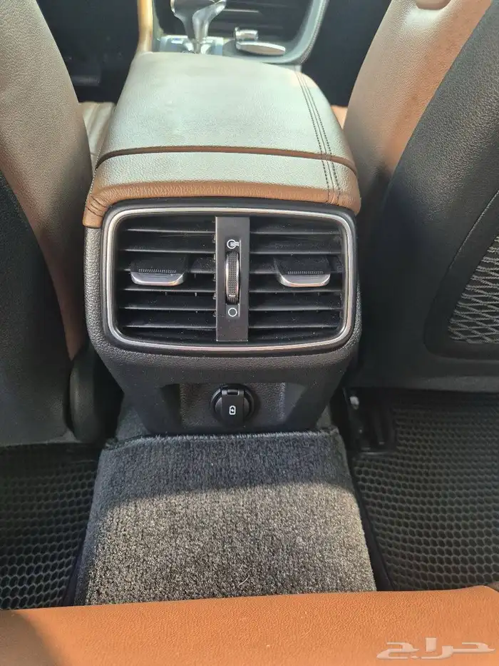 جينيسيس G70- 2020 - بنزين - 2.0cc - دفع رباعي 12