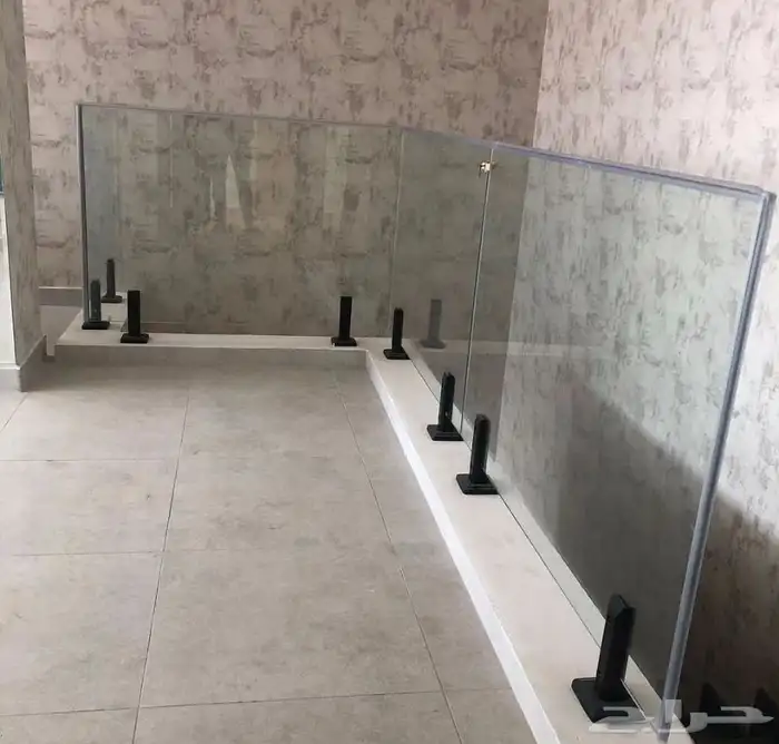 زجاج 19