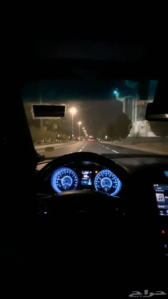 كرايسلر 2011 محول SRT نظيف 2