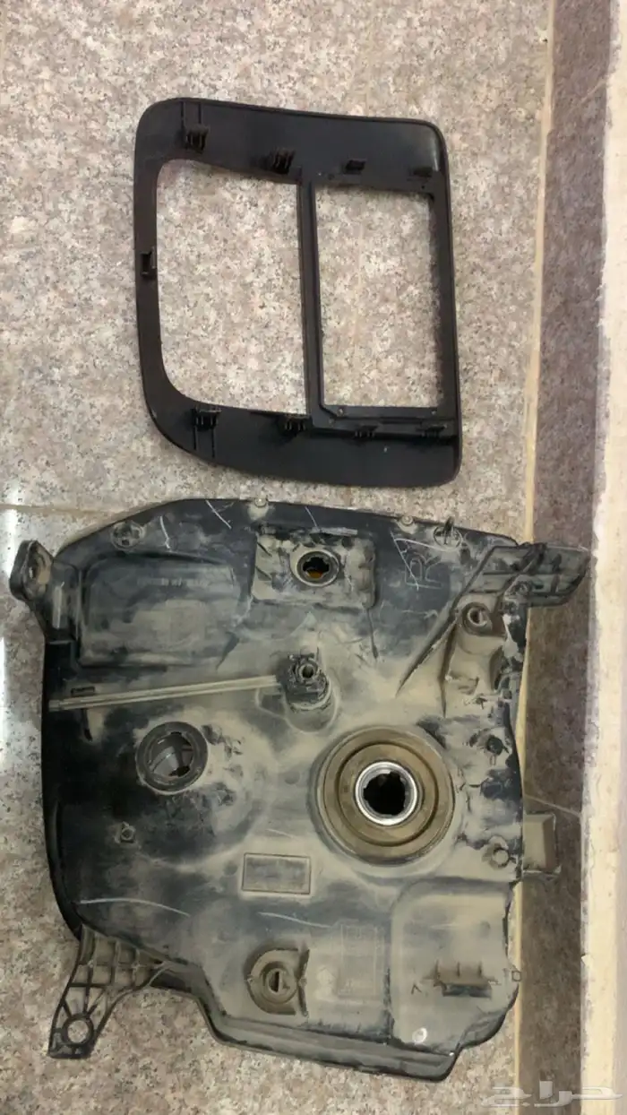 شمعه يوكن من مديل 2007الى 2014 وديكور مسجل وقفل يايات 1