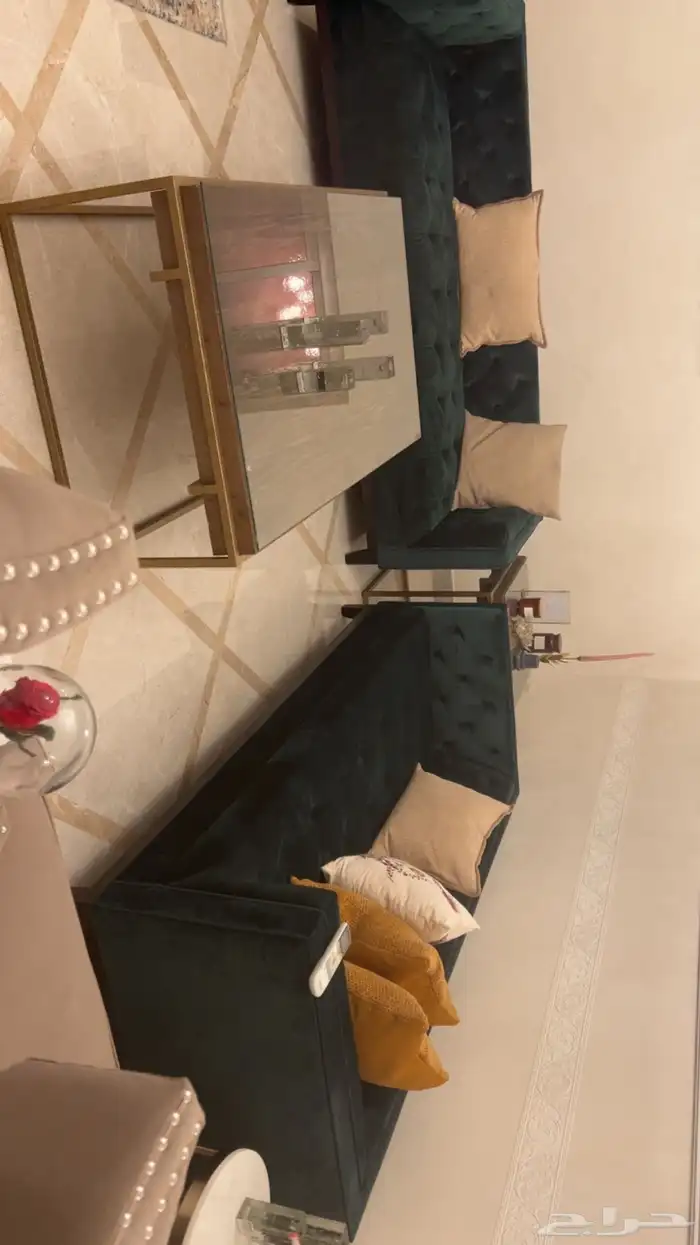 كنب استعمال نظيف جدا  من دايز 5