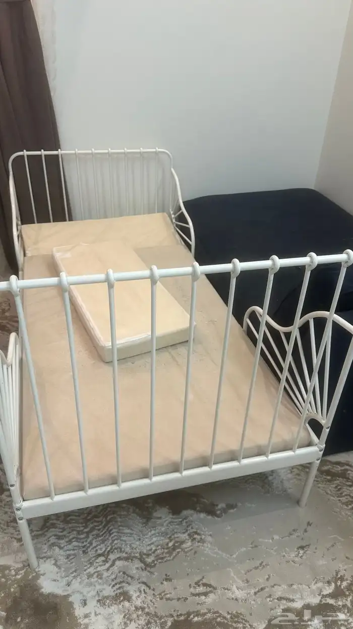 كنبة ايكيا سرير ايكيا مجان ا اليوم 0