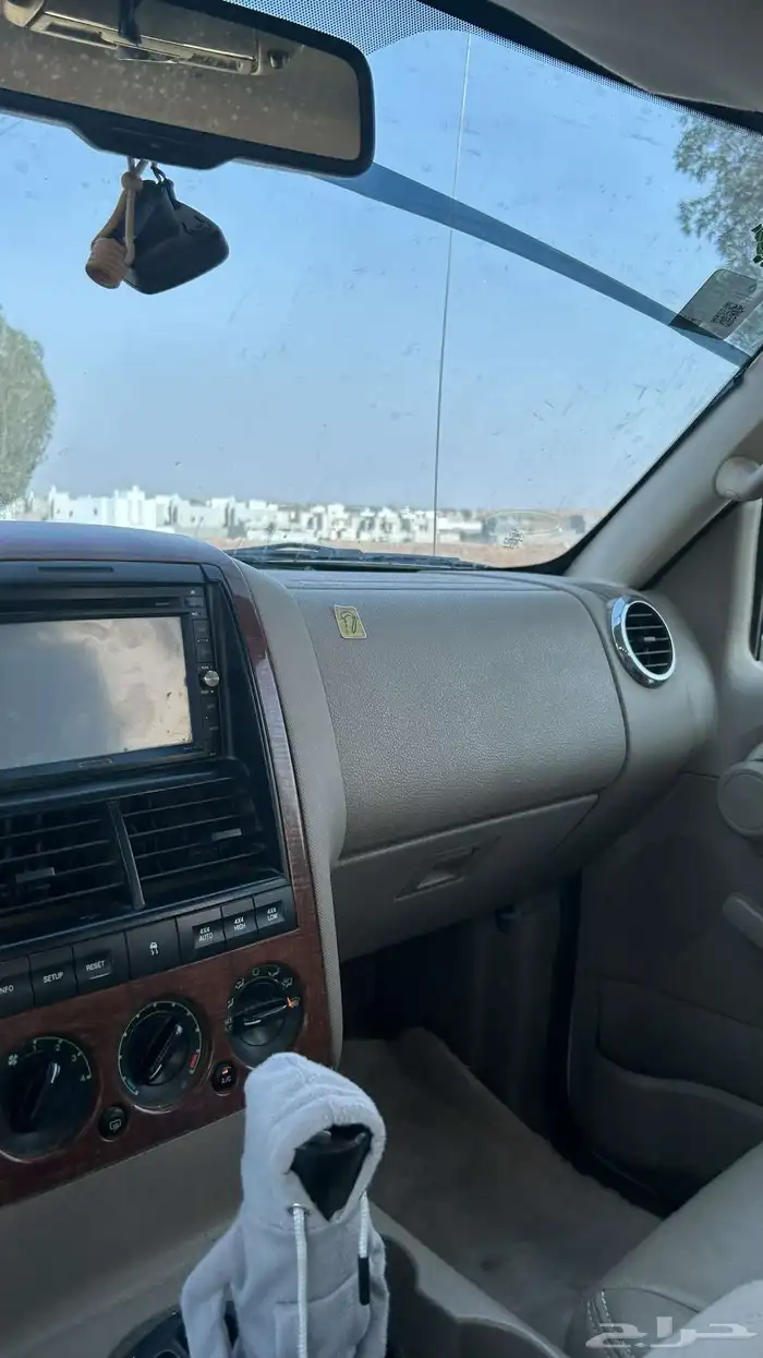 اكسبلور V6 دبل 7