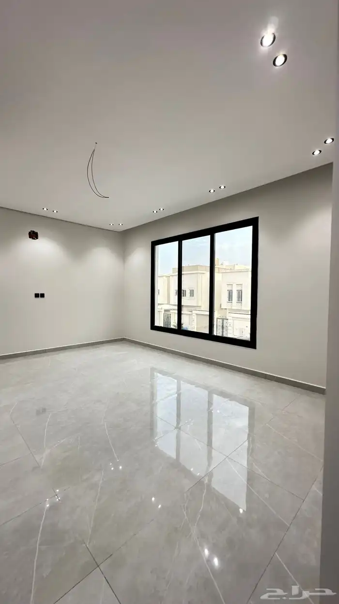للبيع شقه دبلكس علويه خلف آلسعودي الألماني السعر 720 6