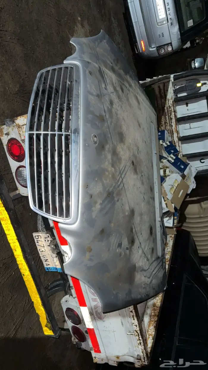 للبيع قطع مرسيدس E240 موديل 2005 0