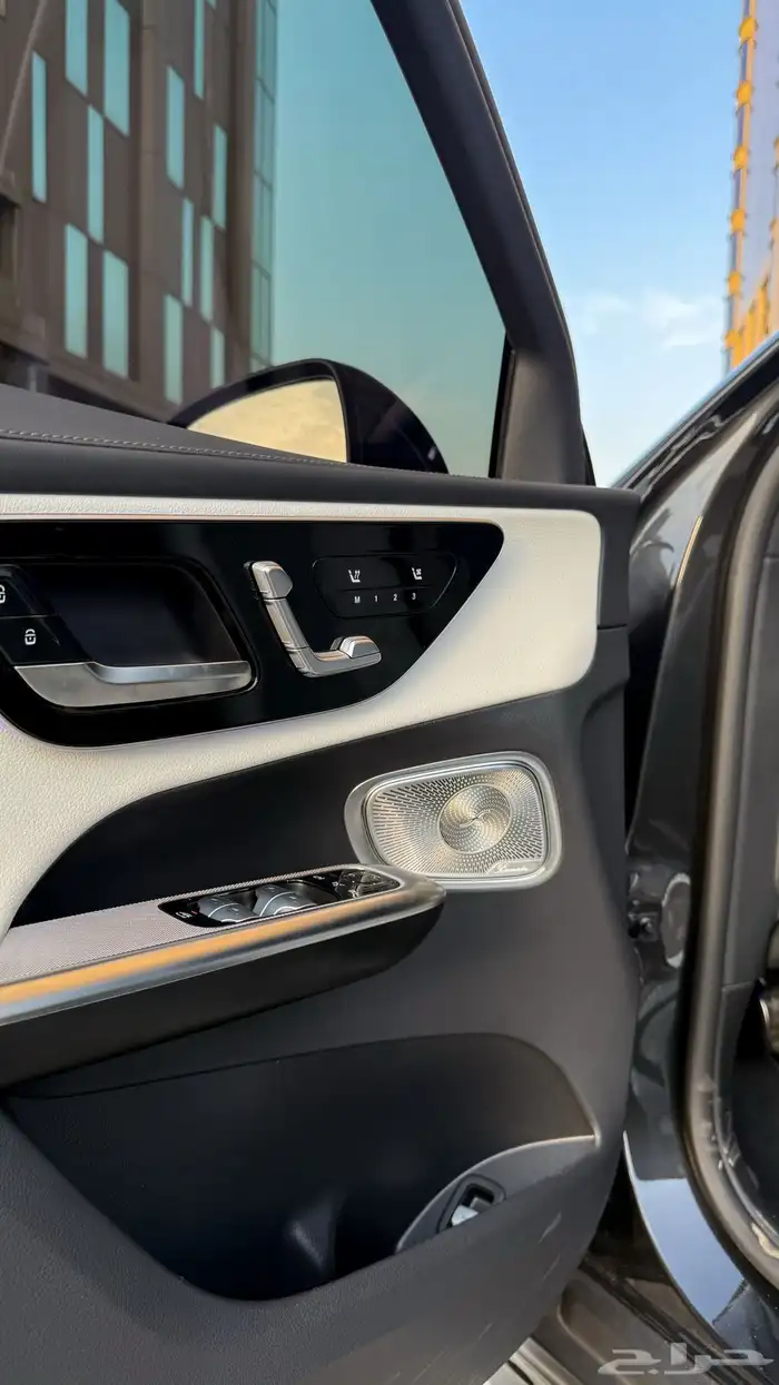 مرسيدس glc300 كوب 2024 14