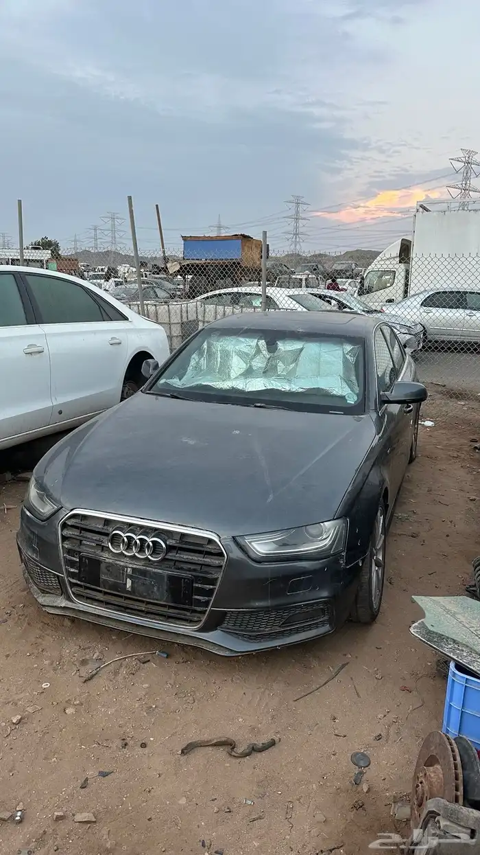 قطع غيار تشليح اودي اي 4 موديل 2015 1