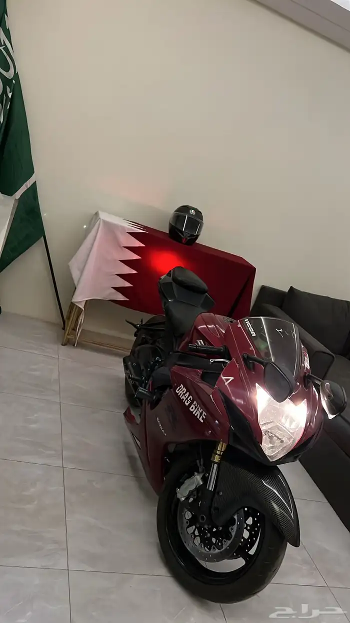 سوزوكي 750 2015 1