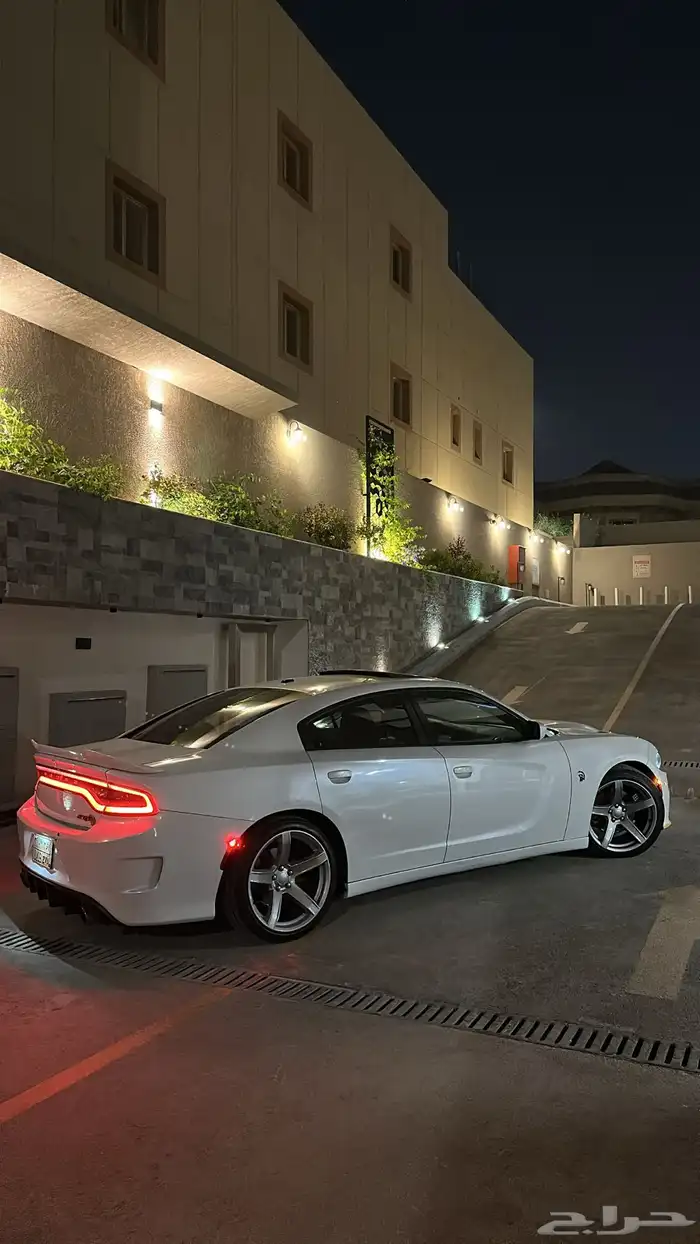 تشارجر RT 8 سلندر 6