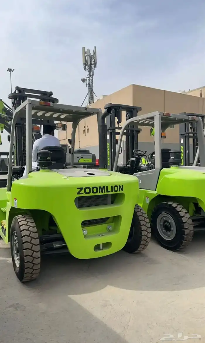 رافعه شوكيه فوركلفت سيزرلفت Forklift 1